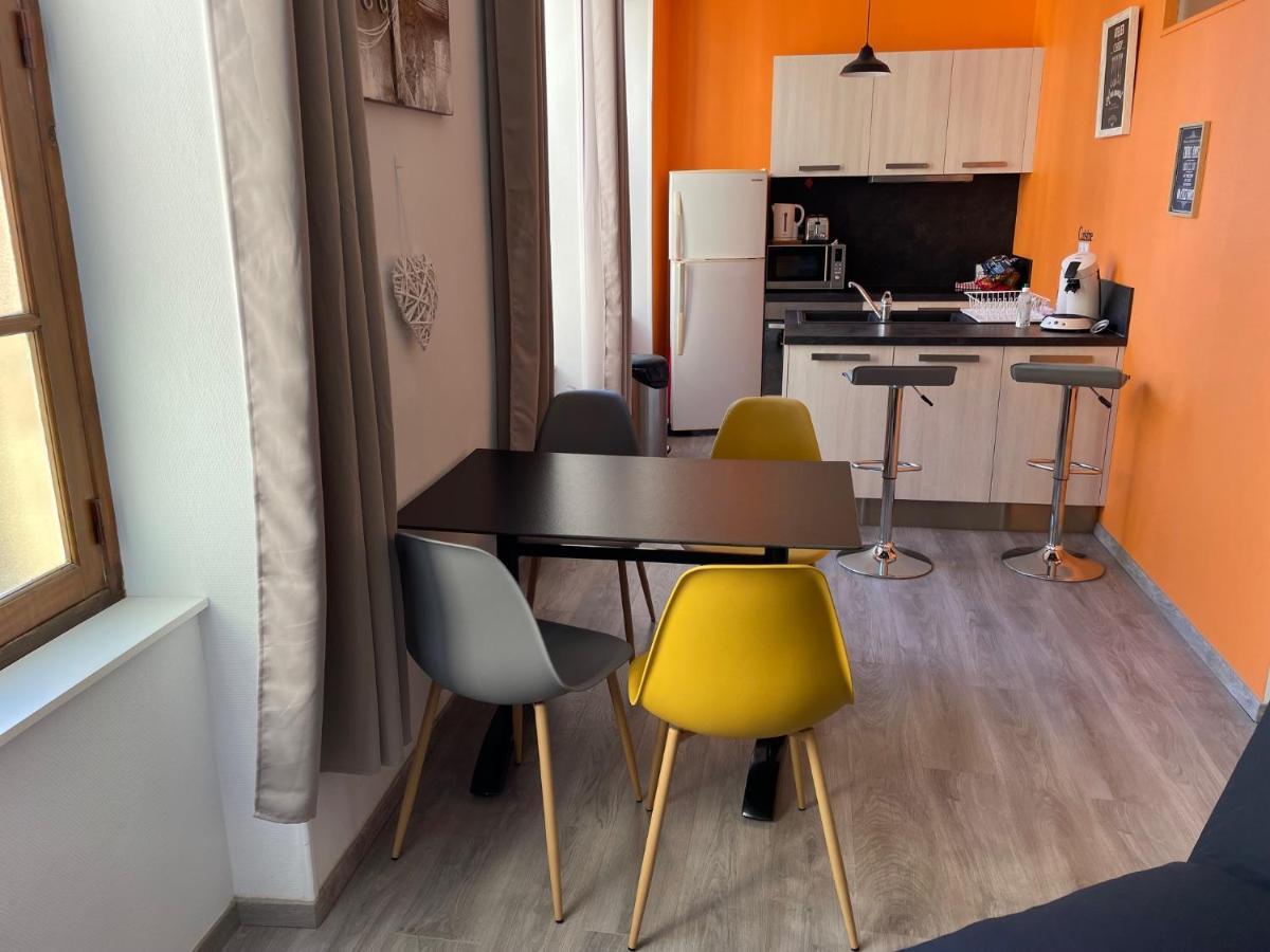 Millau Superbe Studio 35M2 Centre Ville Calme Et Ajoure Екстер'єр фото